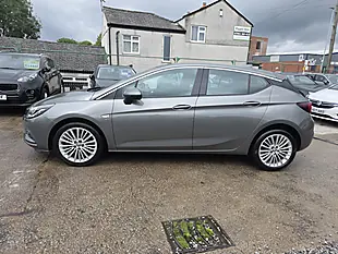 Used 2017 Vauxhall Astra Elite Nav Grey - Interior and Exterior details 4