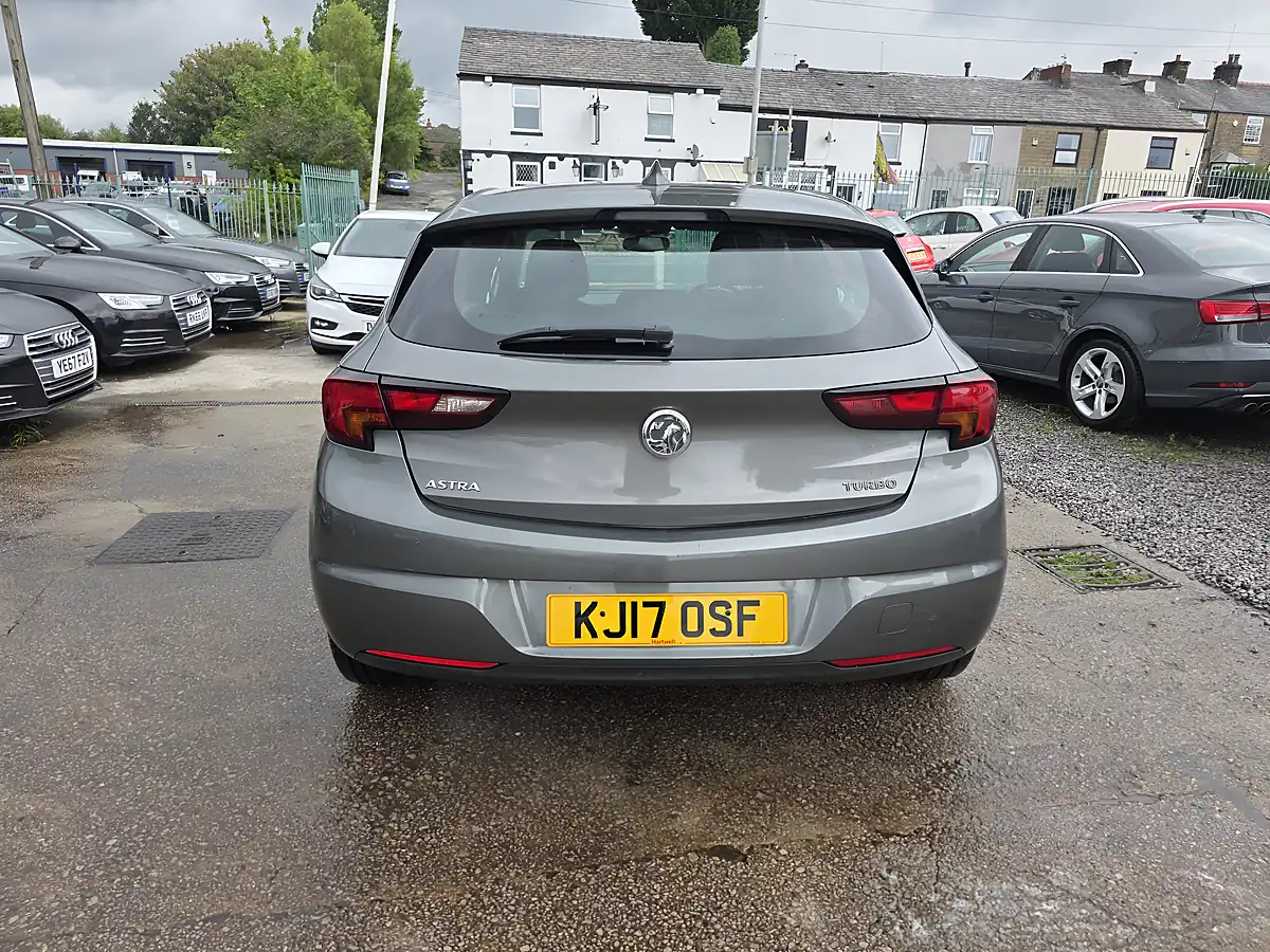 Used 2017 Vauxhall Astra Elite Nav Grey - Interior and Exterior details 7
