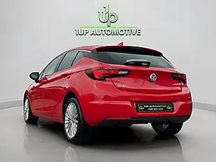 Used 2017 Vauxhall Astra Elite Nav Red - Interior and Exterior details 5