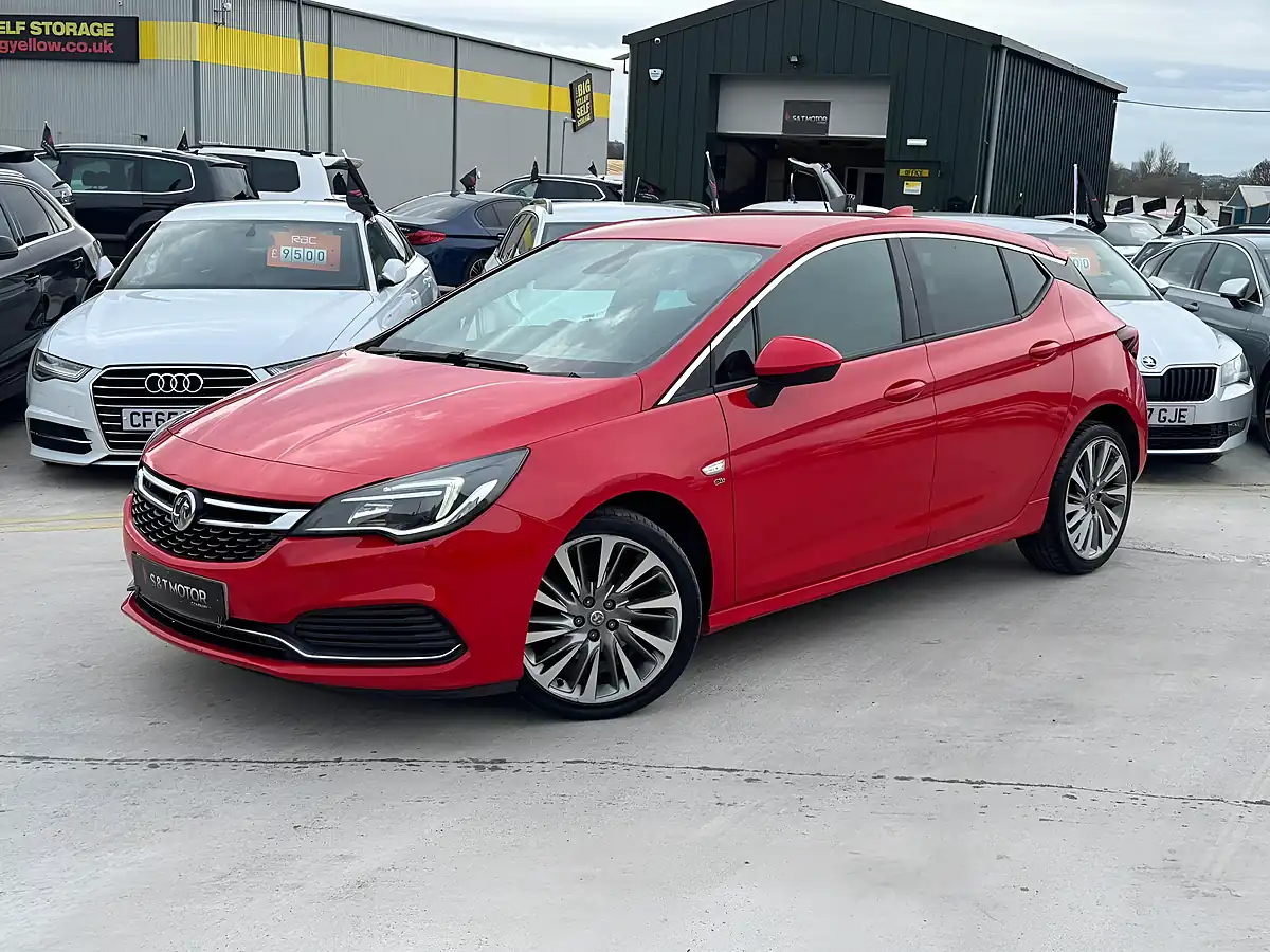 Used 2017 Vauxhall Astra Elite Nav Red - Interior and Exterior details 4