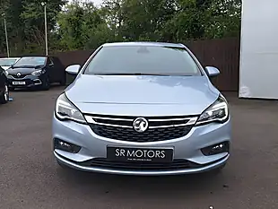 Used 2017 Vauxhall Astra Elite Nav Silver - Interior and Exterior details 2