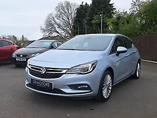 Used 2017 Vauxhall Astra Elite Nav Silver - Interior and Exterior details 3