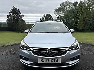 Used 2017 Vauxhall Astra Elite Nav Silver - Interior and Exterior details 11