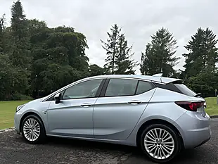 Used 2017 Vauxhall Astra Elite Nav Silver - Interior and Exterior details 15