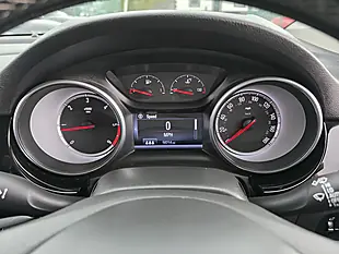 Used 2017 Vauxhall Astra Elite Nav White - Interior and Exterior details 13