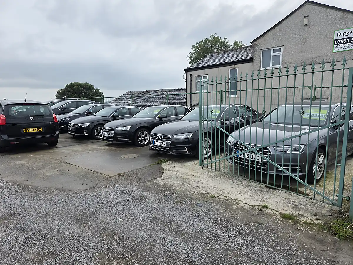 Used 2017 Vauxhall Astra Elite Nav White - Interior and Exterior details 20