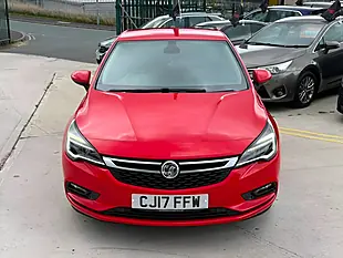 Used 2017 Vauxhall Astra Elite Red - Interior and Exterior details 3