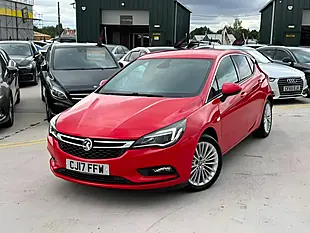 Used 2017 Vauxhall Astra Elite Red - Interior and Exterior details 4