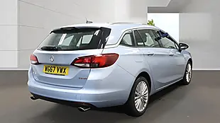 Used 2017 Vauxhall Astra Elite Silver - Interior and Exterior details 2