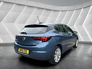 Used 2017 Vauxhall Astra Energy Blue - Interior and Exterior details 6
