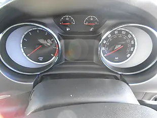 Used 2017 Vauxhall Astra Energy White - Interior and Exterior details 12