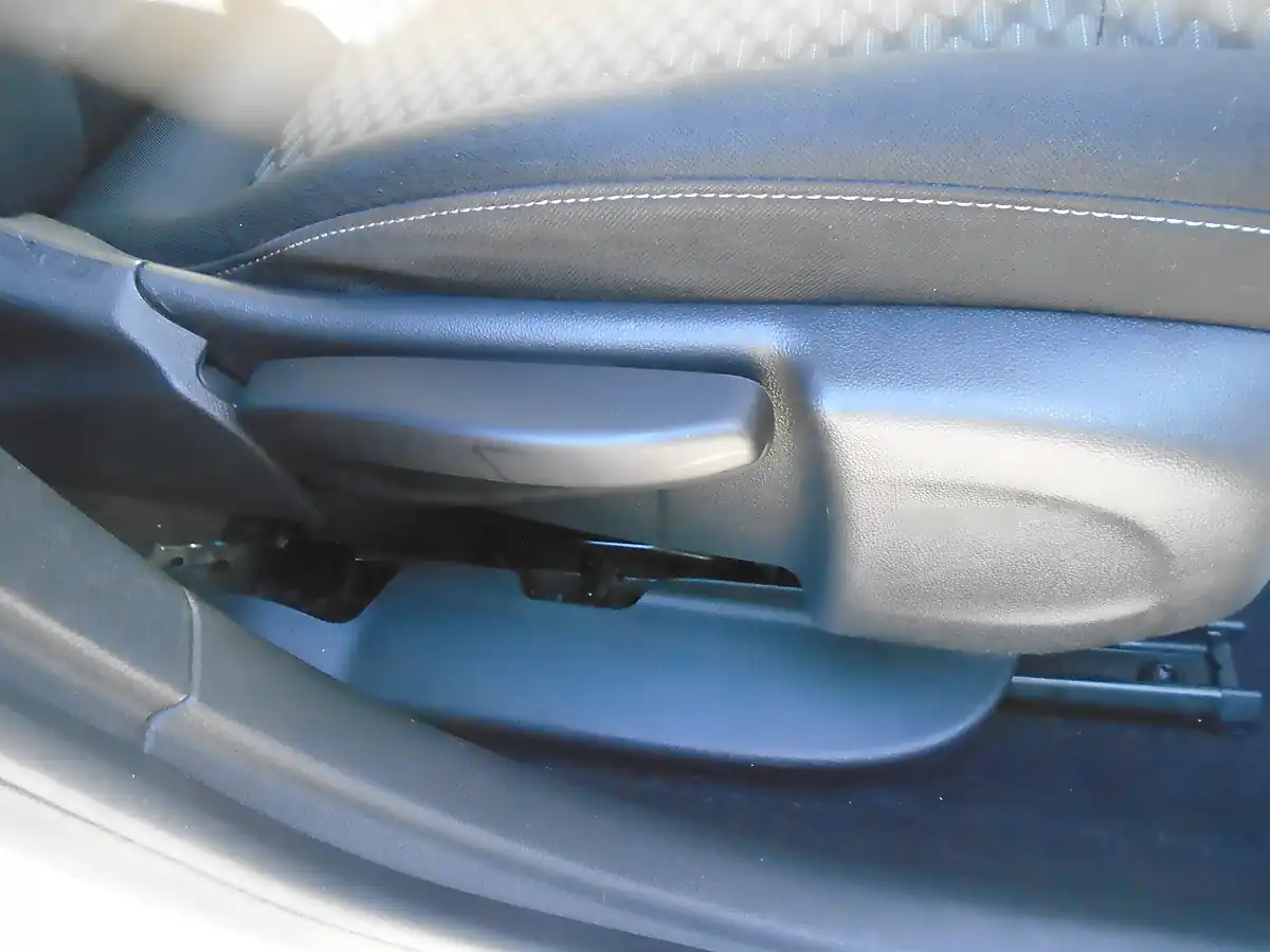 Used 2017 Vauxhall Astra Energy White - Interior and Exterior details 17