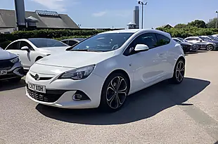 Used 2017 Vauxhall Astra Gtc Limited Edition White - Interior and Exterior details 2