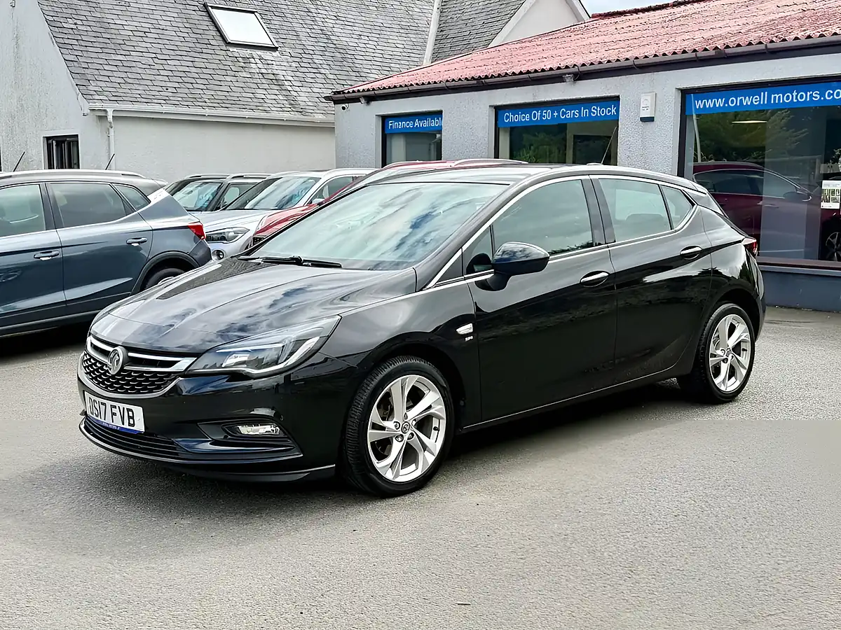 Used 2017 Vauxhall Astra Sri Black - Interior and Exterior details 19