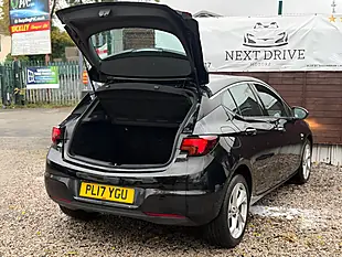 Used 2017 Vauxhall Astra Sri Black - Interior and Exterior details 10