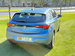 Used 2017 Vauxhall Astra Sri Blue - Interior and Exterior details 7