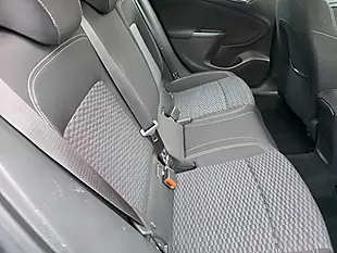 Used 2017 Vauxhall Astra Sri Blue - Interior and Exterior details 14