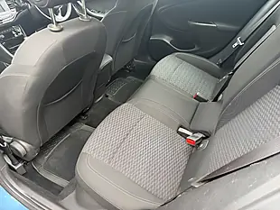 Used 2017 Vauxhall Astra Sri Blue - Interior and Exterior details 15