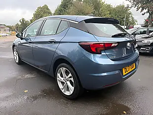 Used 2017 Vauxhall Astra Sri Blue - Interior and Exterior details 5