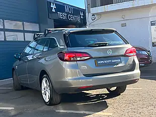 Used 2017 Vauxhall Astra Sri Grey - Interior and Exterior details 19