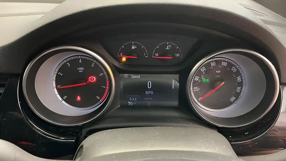 Used 2017 Vauxhall Astra Sri Nav Black - Interior and Exterior details 9