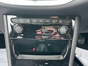 Used 2017 Vauxhall Astra Sri Nav Blue - Interior and Exterior details 18