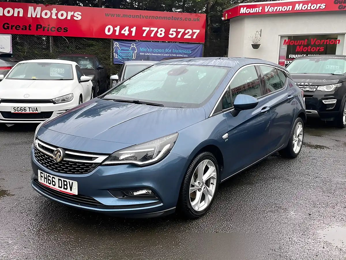 Used 2017 Vauxhall Astra Sri Nav Blue - Interior and Exterior details 5
