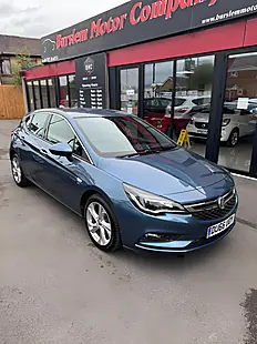 Used 2017 Vauxhall Astra Sri Nav Blue - Interior and Exterior details 2