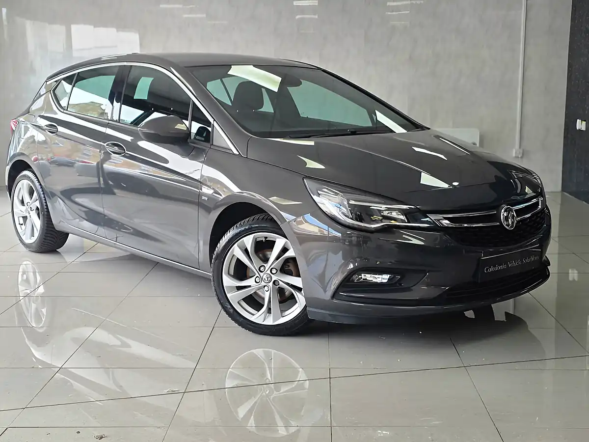 Used 2017 Vauxhall Astra Sri Nav Grey - Front View