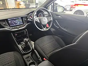 Used 2017 Vauxhall Astra Sri Nav Grey - Interior and Exterior details 10