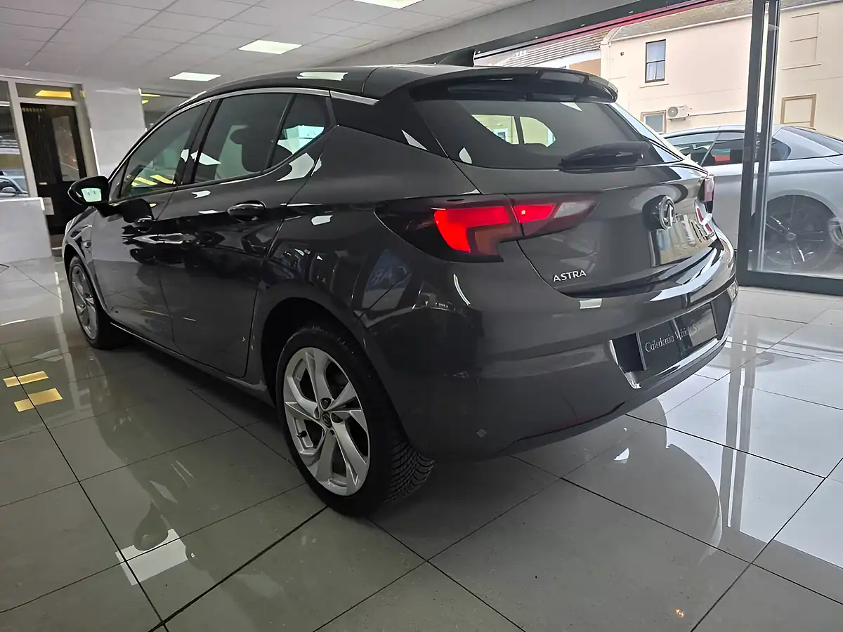 Used 2017 Vauxhall Astra Sri Nav Grey - Interior and Exterior details 13