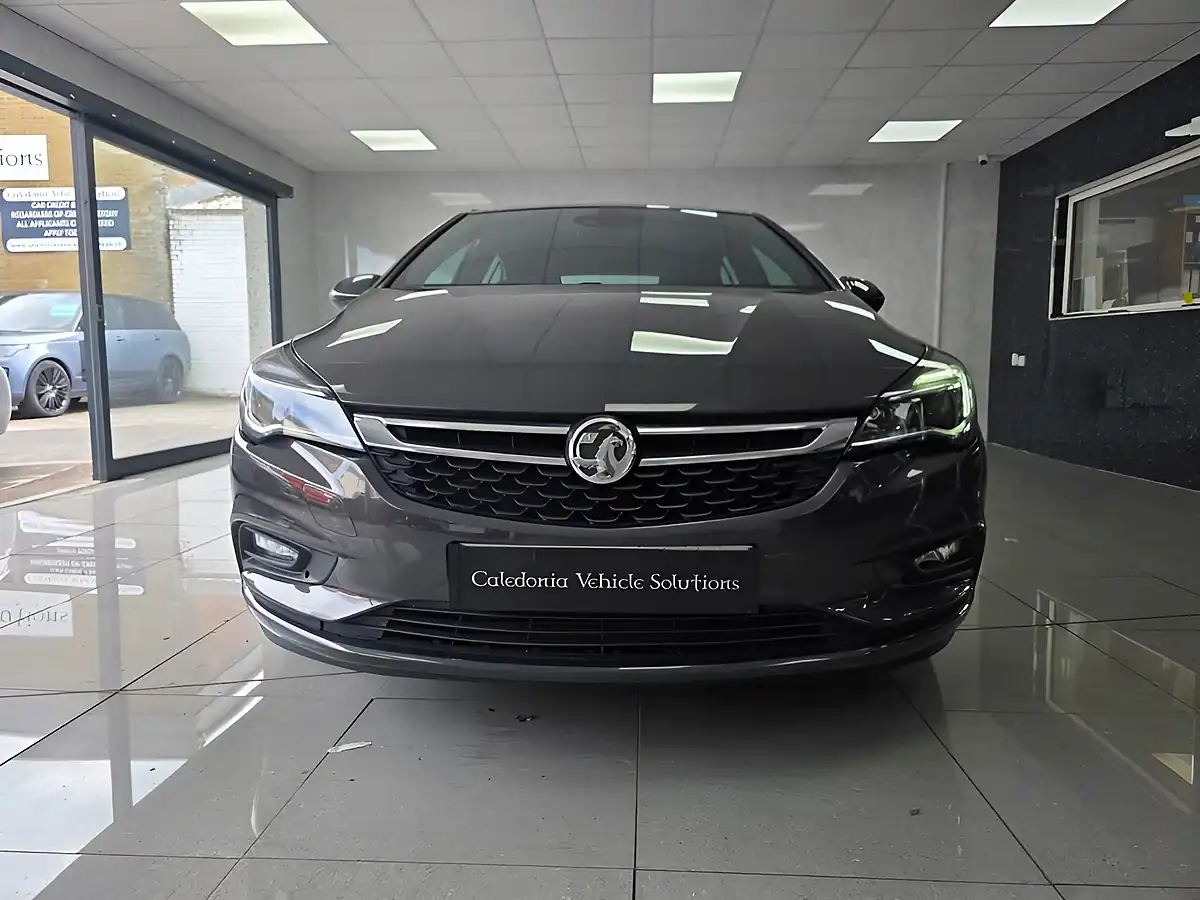 Used 2017 Vauxhall Astra Sri Nav Grey - Interior and Exterior details 16