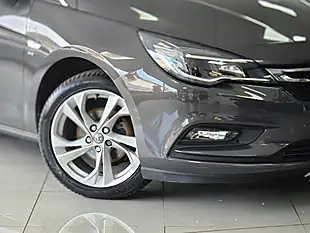 Used 2017 Vauxhall Astra Sri Nav Grey - Interior and Exterior details 20