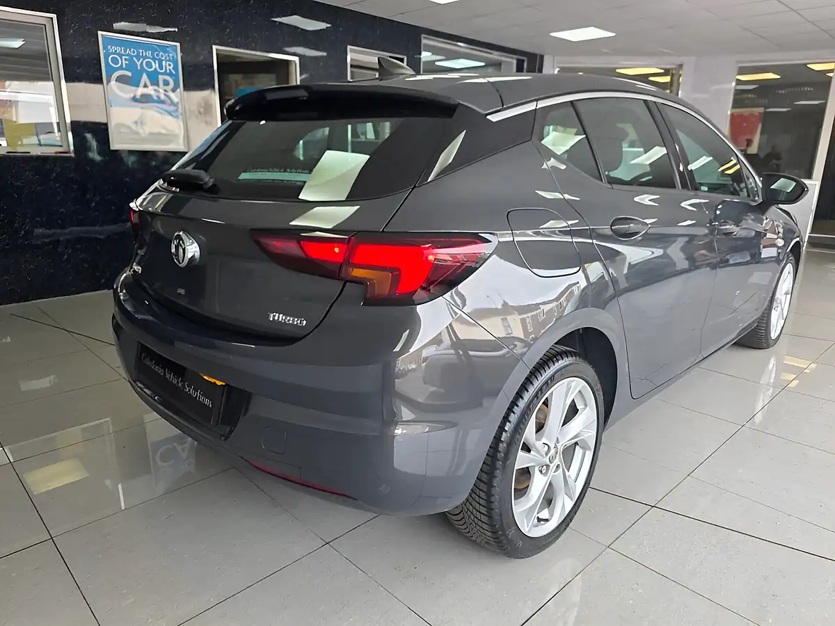 Used 2017 Vauxhall Astra Sri Nav Grey - Interior and Exterior details 4