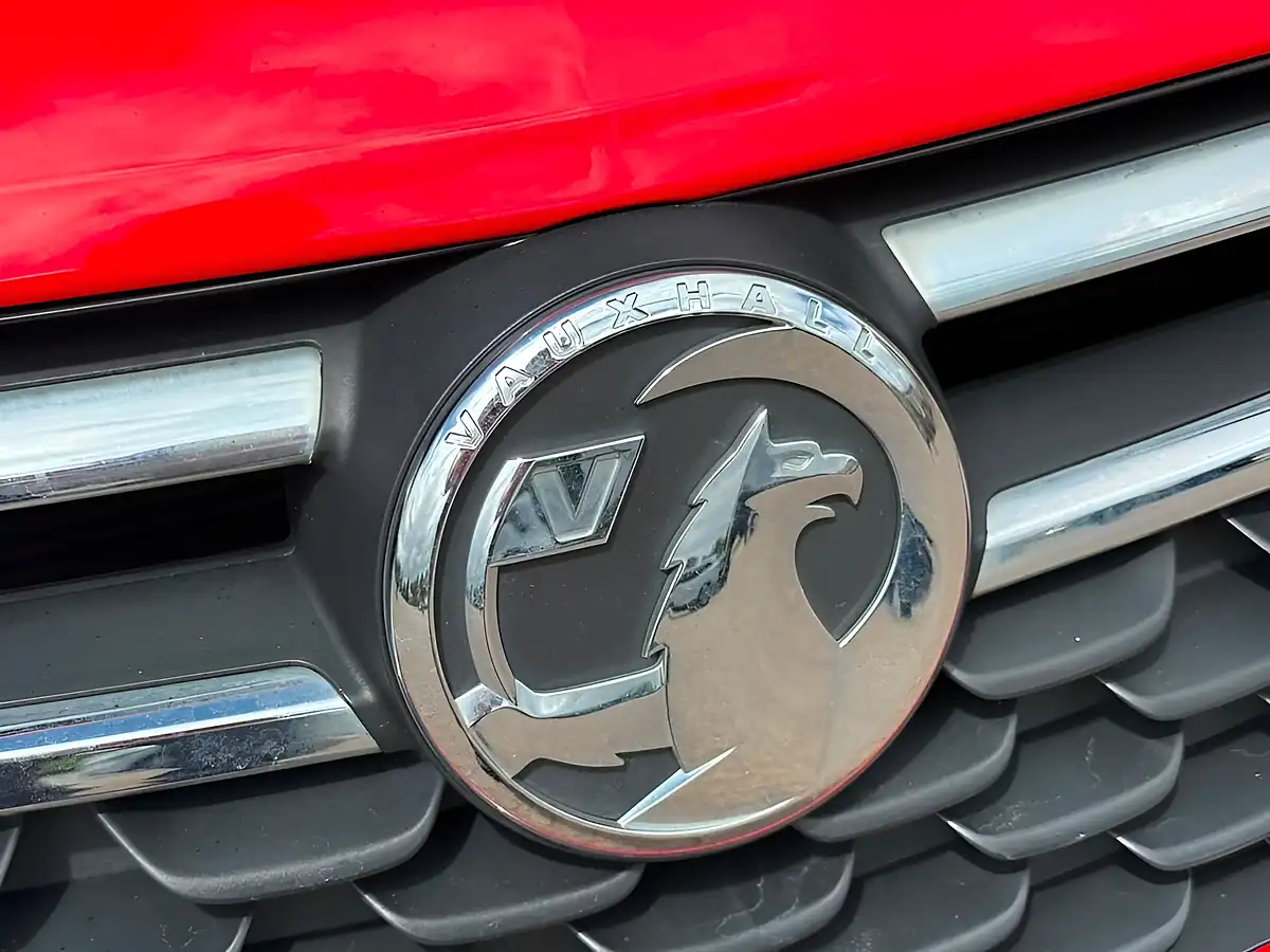 Used 2017 Vauxhall Astra Sri Nav Red - Interior and Exterior details 8