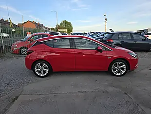 Used 2017 Vauxhall Astra Sri Nav Red - Interior and Exterior details 5