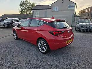 Used 2017 Vauxhall Astra Sri Nav Red - Interior and Exterior details 8