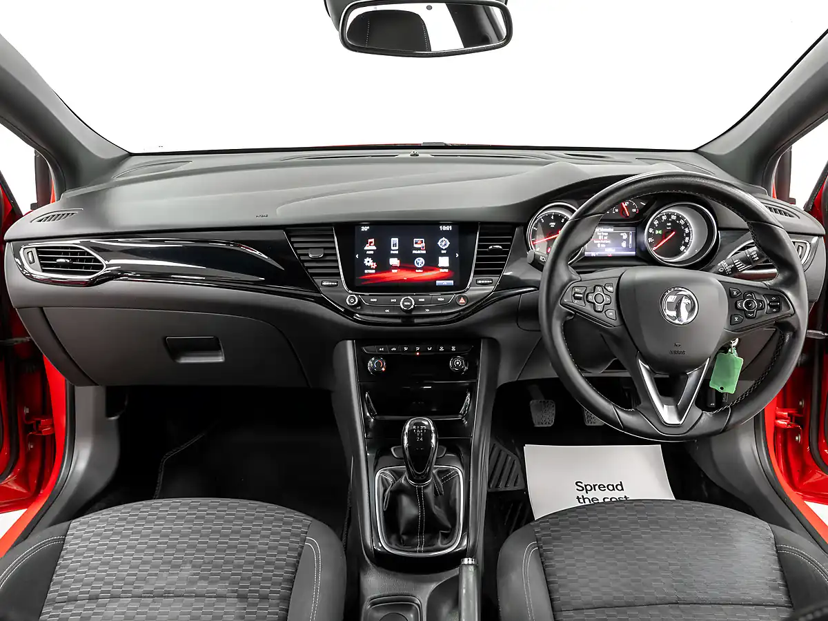Used 2017 Vauxhall Astra Sri Nav Red - Interior and Exterior details 13