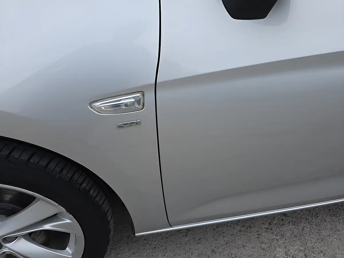 Used 2017 Vauxhall Astra Sri Nav Silver - Interior and Exterior details 18