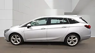 Used 2017 Vauxhall Astra Sri Nav Silver - Interior and Exterior details 3