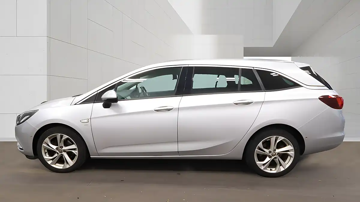 Used 2017 Vauxhall Astra Sri Nav Silver - Interior and Exterior details 3