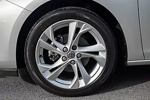 Used 2017 Vauxhall Astra Sri Nav Sovereign Silver - Interior and Exterior details 17