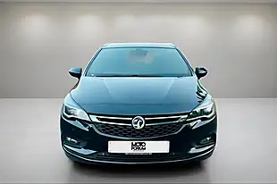 Used 2017 Vauxhall Astra Sri Nav Sports Tourer Black - Interior and Exterior details 5