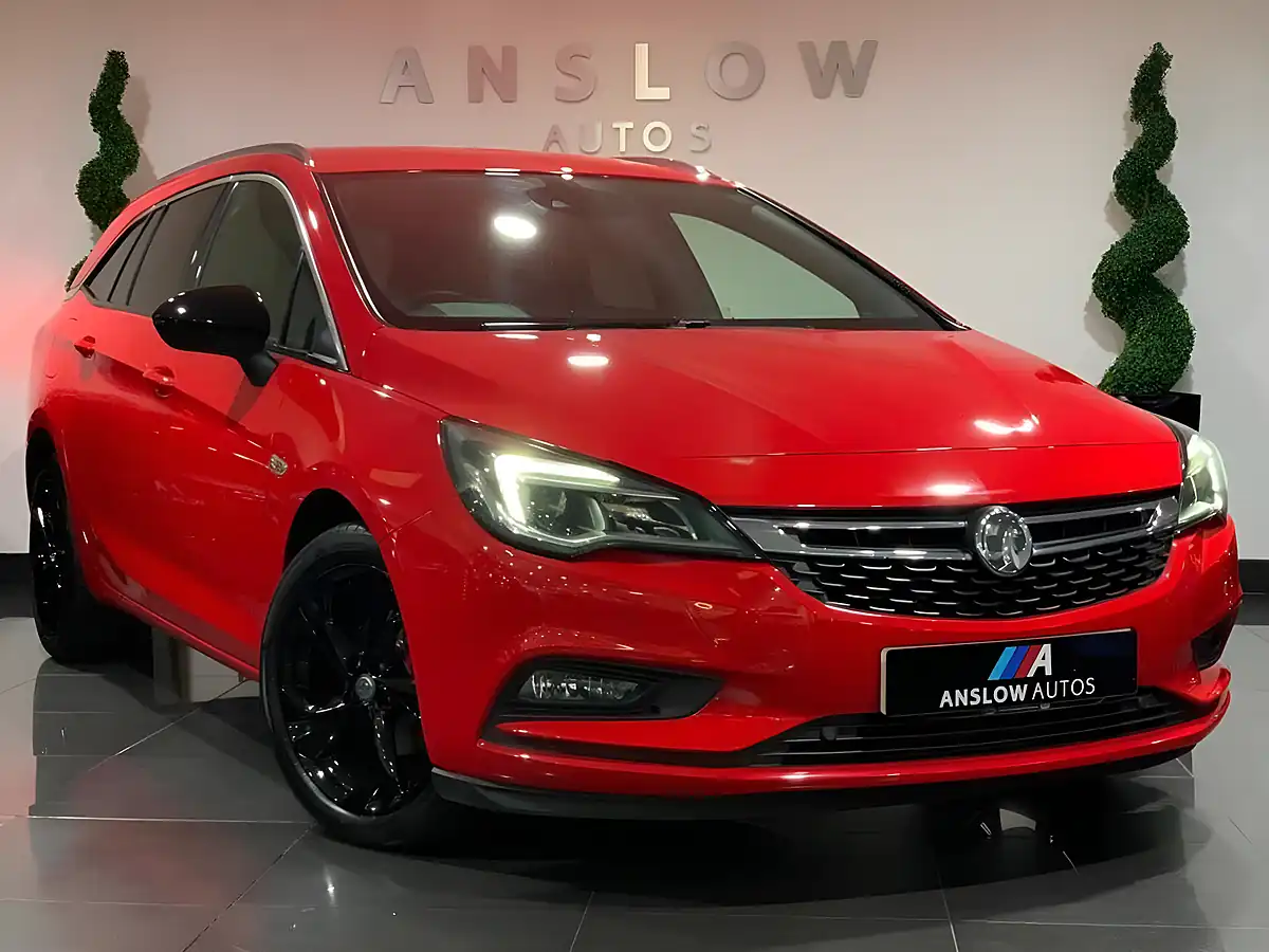 Used 2017 Vauxhall Astra Sri Nav Sports Tourer Red - Interior and Exterior details 15