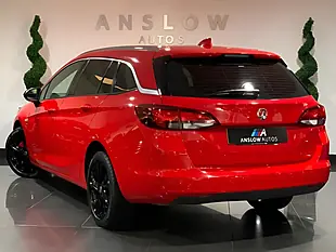 Used 2017 Vauxhall Astra Sri Nav Sports Tourer Red - Interior and Exterior details 2