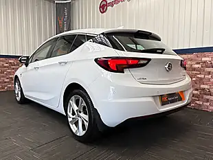 Used 2017 Vauxhall Astra Sri Nav White - Interior and Exterior details 14