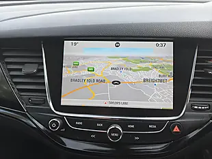 Used 2017 Vauxhall Astra Sri Nav White - Interior and Exterior details 13