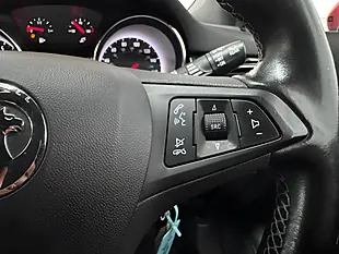Used 2017 Vauxhall Astra Sri Power Red - Interior and Exterior details 12