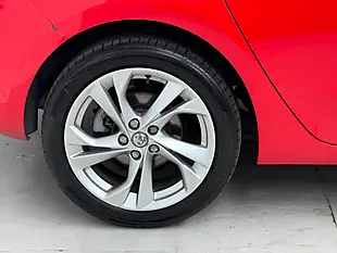 Used 2017 Vauxhall Astra Sri Power Red - Interior and Exterior details 18