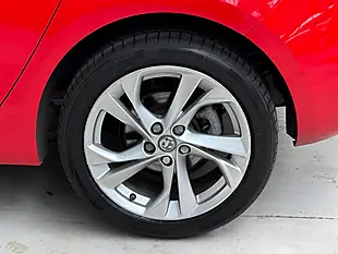 Used 2017 Vauxhall Astra Sri Power Red - Interior and Exterior details 20